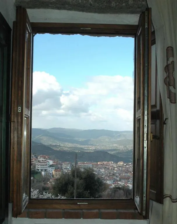 Villa Sospisches Oliena 0*,  Italië